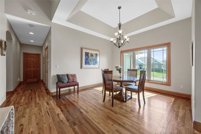 6090 Stags Leap Lane, Marion, IA 52302