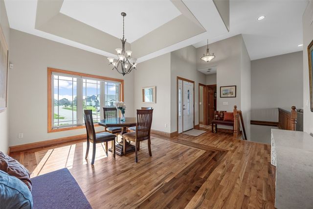 6090 Stags Leap Lane, Marion, IA 52302