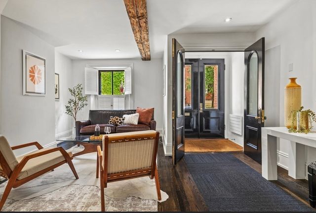 22 Joy Street, Boston, MA 02114