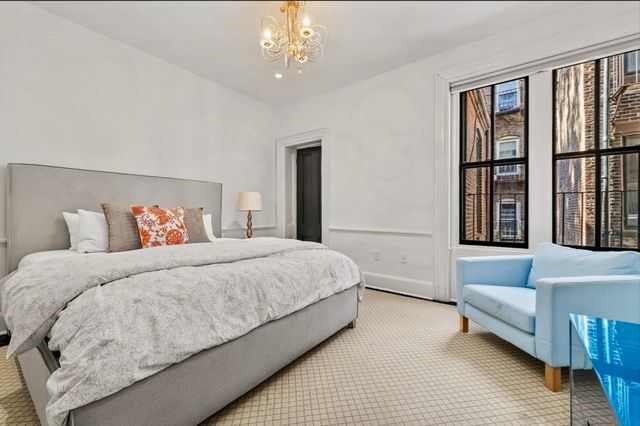 22 Joy Street, Boston, MA 02114