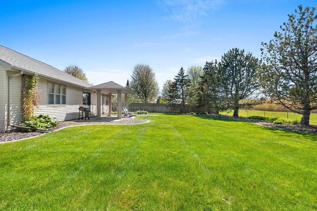 674 SWAN ROAD, De Pere, WI 54115