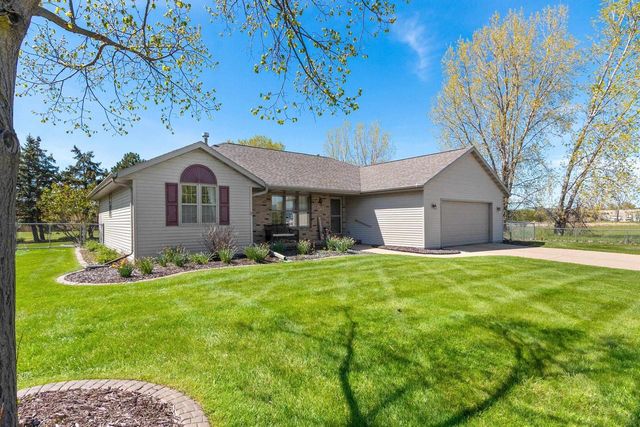 674 SWAN ROAD, De Pere, WI 54115