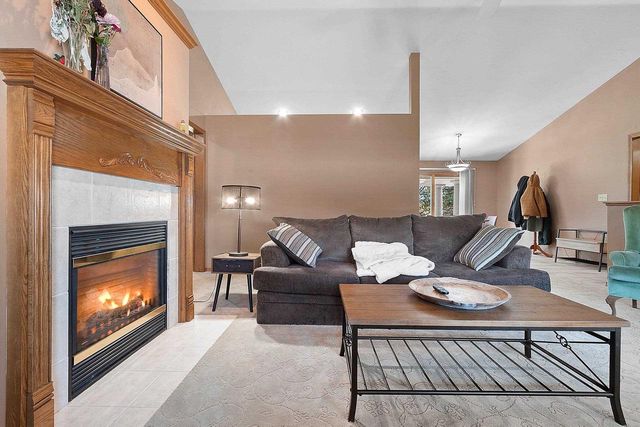 674 SWAN ROAD, De Pere, WI 54115