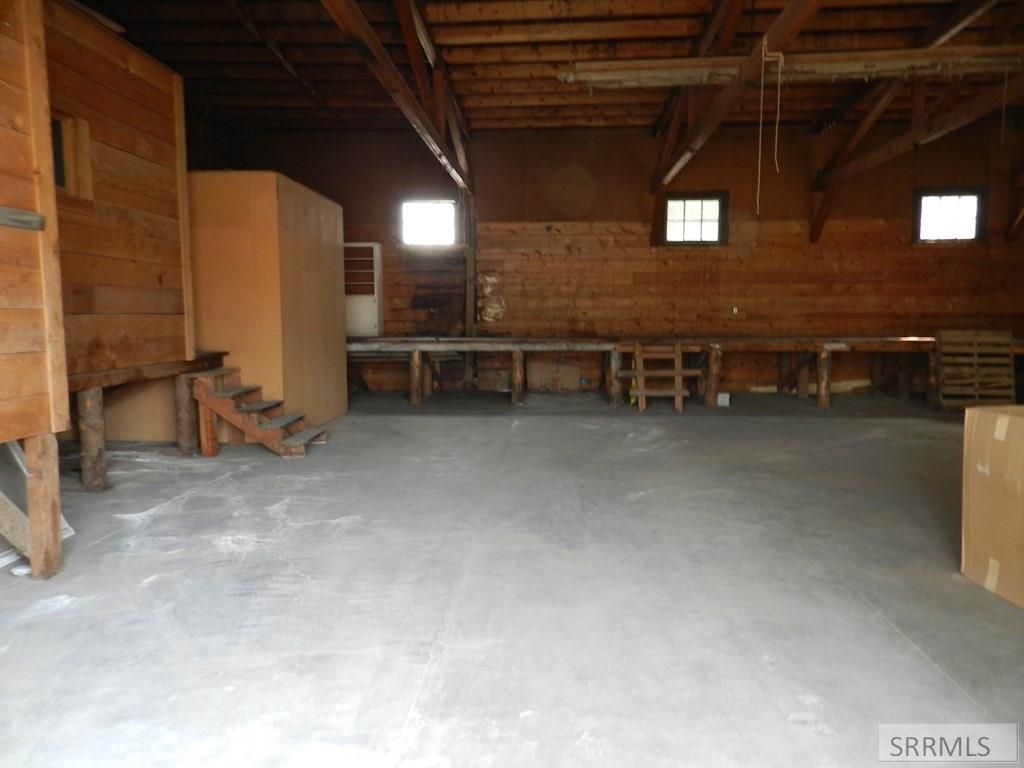 Image 20 of property listing at 104 S Challis Street, Salmon, ID 83467