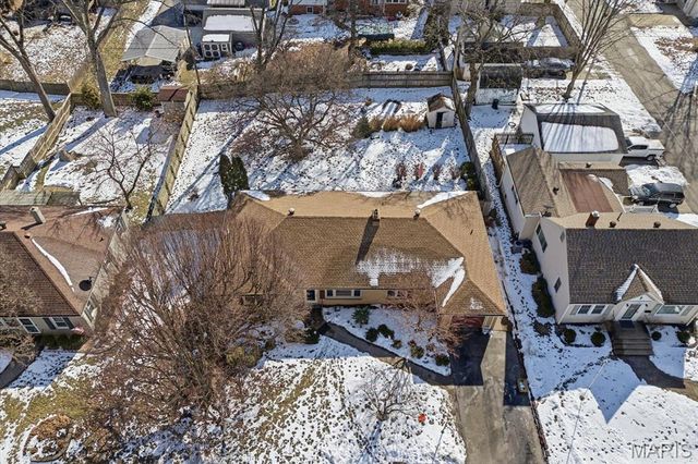 1007 McPherson Avenue, Alton, IL 62002