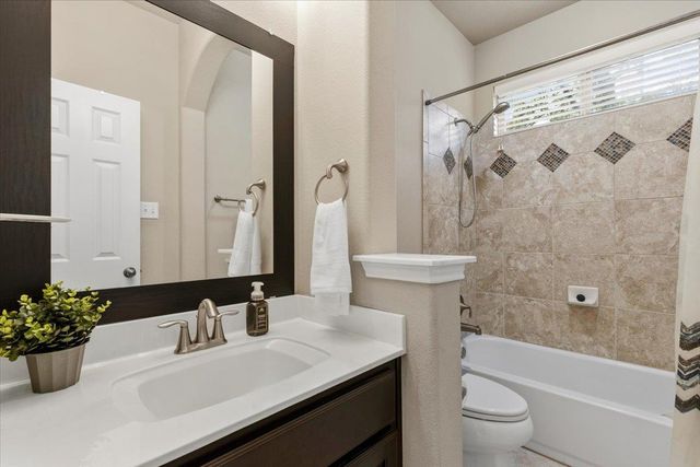 401 Spanish Mustang DR, Cedar Park, TX 78613