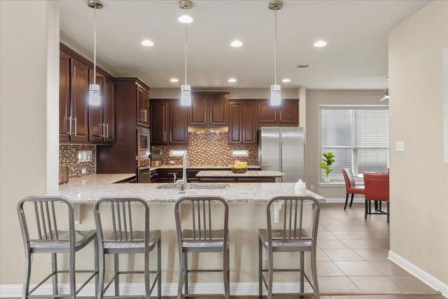 401 Spanish Mustang DR, Cedar Park, TX 78613