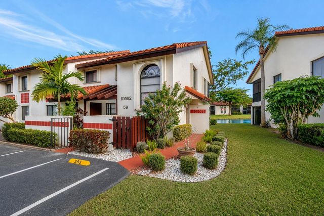 10592 Tropic Palm Avenue 202, Boynton Beach, FL 33437
