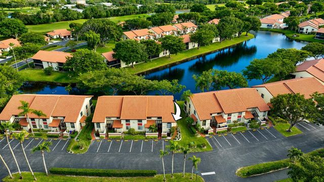 10592 Tropic Palm Avenue 202, Boynton Beach, FL 33437