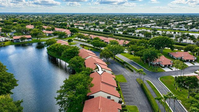 10592 Tropic Palm Avenue 202, Boynton Beach, FL 33437