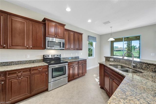 9557 Ironstone TER # 101, Naples, FL 34120