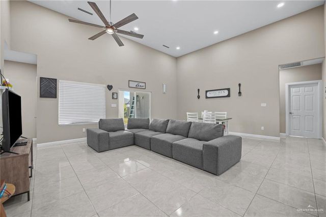 1512 Isabella Grace Street, Weslaco, TX 78599