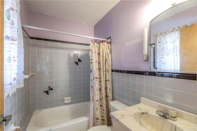 8428 James A Reed Road, Raytown, MO 64138