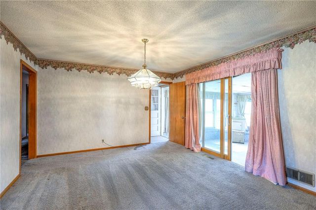 8428 James A Reed Road, Raytown, MO 64138