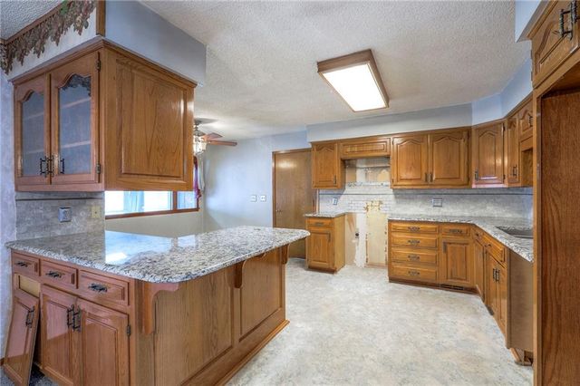 8428 James A Reed Road, Raytown, MO 64138