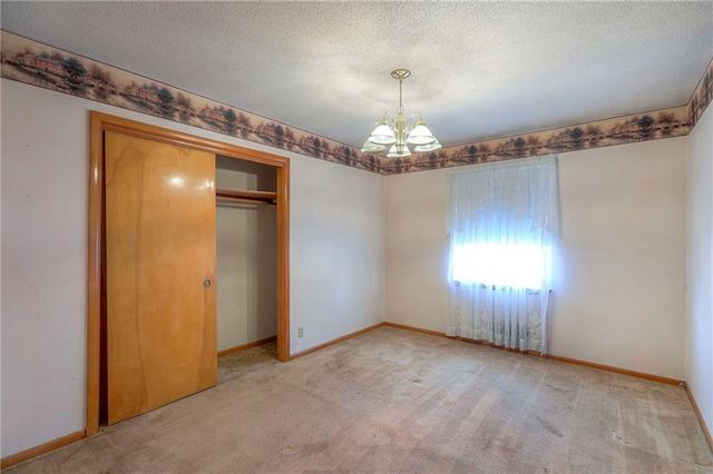 8428 James A Reed Road, Raytown, MO 64138