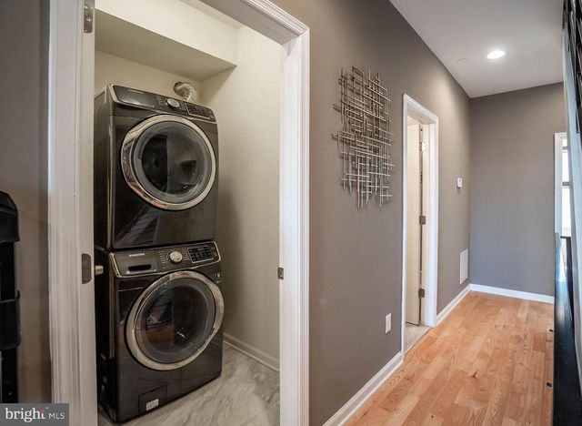 1720 ANNIN ST, Philadelphia, PA 19146