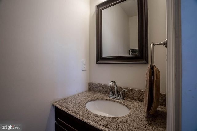 1720 ANNIN ST, Philadelphia, PA 19146