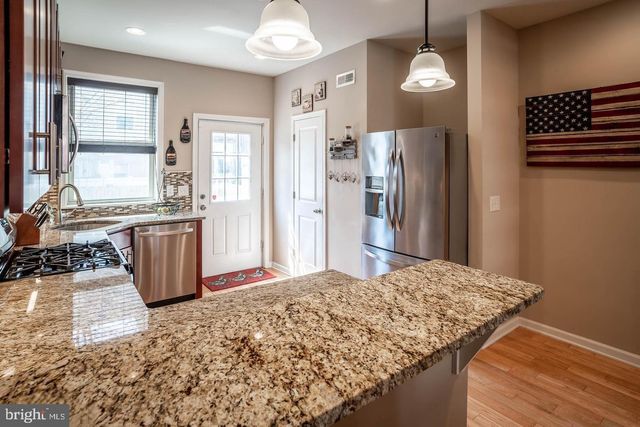 1720 ANNIN ST, Philadelphia, PA 19146