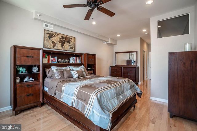 1720 ANNIN ST, Philadelphia, PA 19146