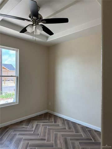 942 Xavier Avenue, Mission, TX 78573