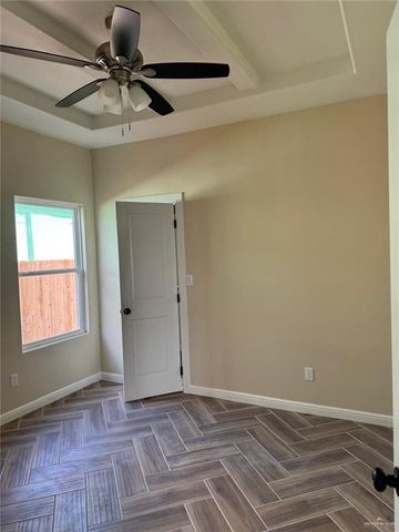 942 Xavier Avenue, Mission, TX 78573