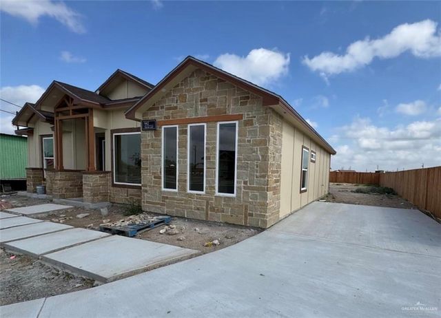942 Xavier Avenue, Mission, TX 78573