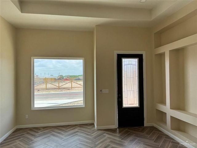 942 Xavier Avenue, Mission, TX 78573