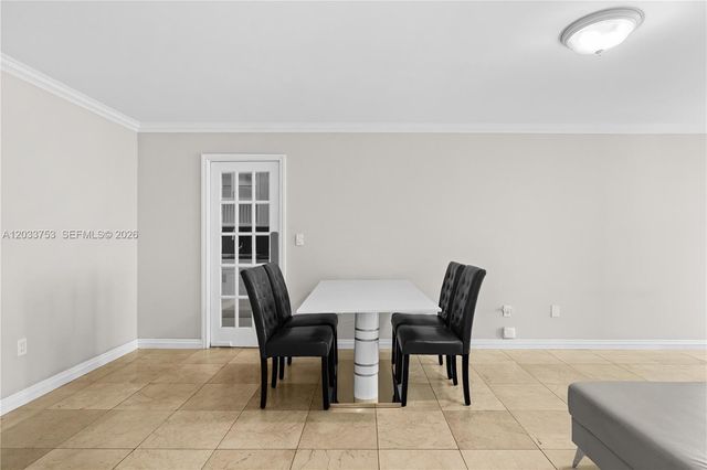 18011 Biscayne Blvd 902, Aventura, FL 33160
