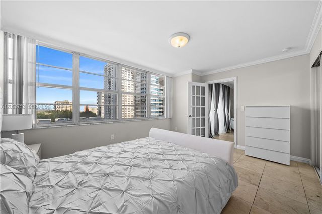 18011 Biscayne Blvd 902, Aventura, FL 33160