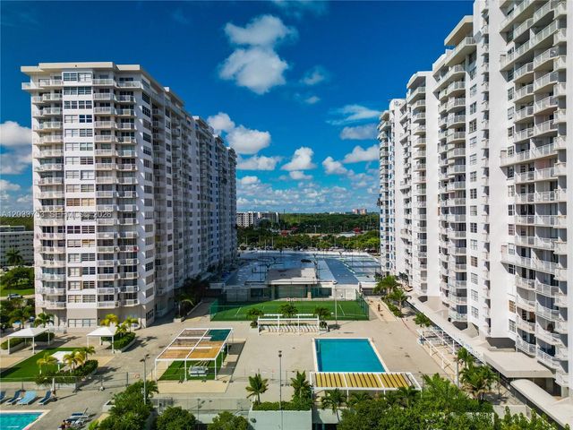 18011 Biscayne Blvd 902, Aventura, FL 33160