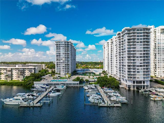 18011 Biscayne Blvd 902, Aventura, FL 33160