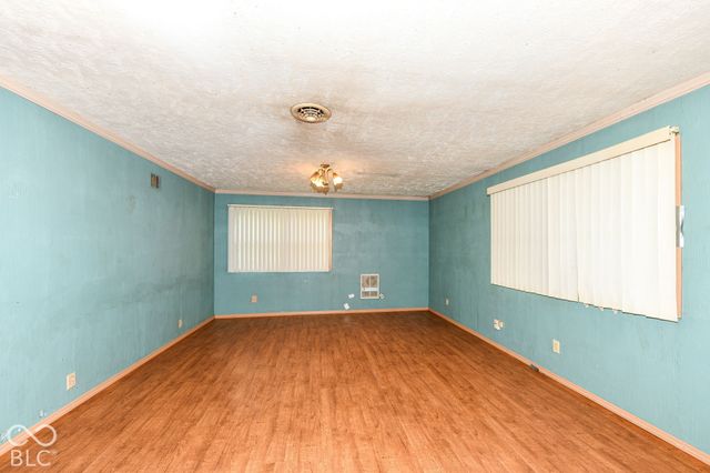 1731 N Girls School Road, Indianapolis, IN 46214