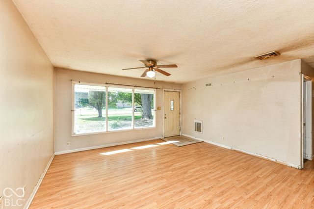 1731 N Girls School Road, Indianapolis, IN 46214