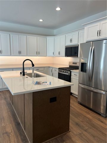 117 Hemingway Lane, Coraopolis, PA 15108