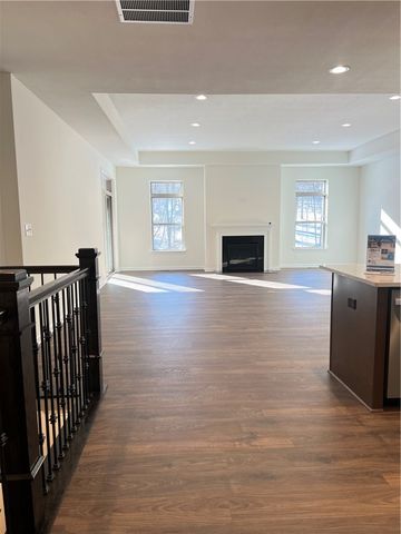 117 Hemingway Lane, Coraopolis, PA 15108