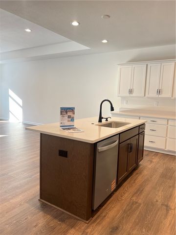 117 Hemingway Lane, Coraopolis, PA 15108