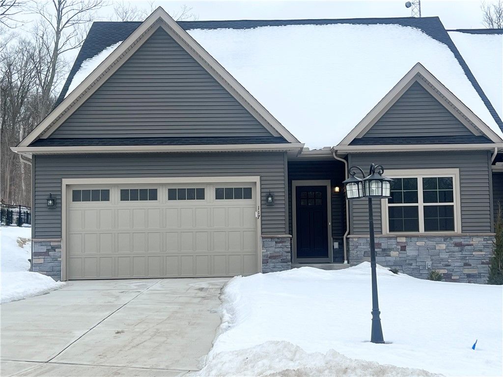 117 Hemingway Lane, Coraopolis, PA 15108