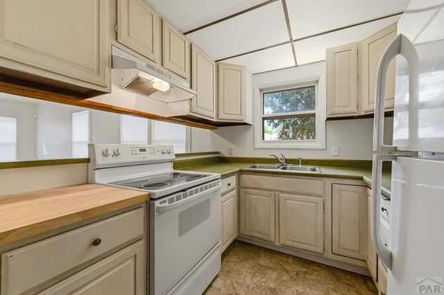 1102 Euclid Ave, Pueblo, CO 81004