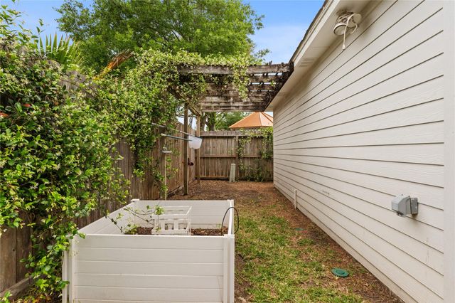 1802 Mission Springs Drive, Katy, TX 77450