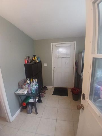 1215 PARKER AVENUE, Deltona, FL 32725