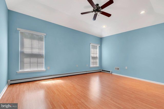 26 RAINFLOWER LA, West Windsor, NJ 08550