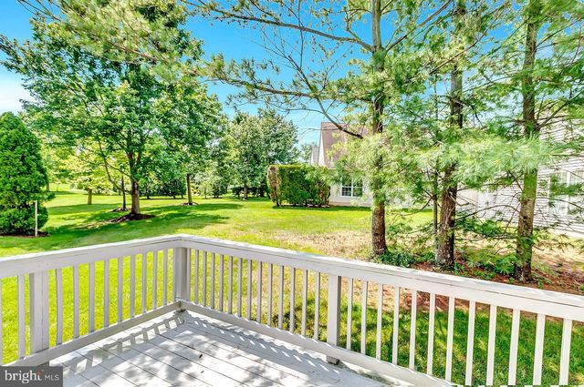 26 RAINFLOWER LA, West Windsor, NJ 08550