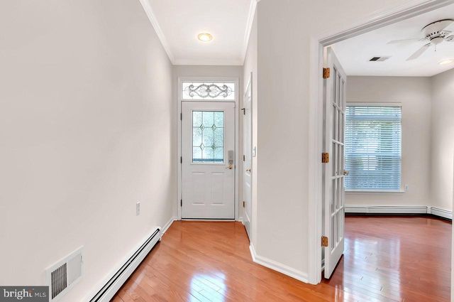 26 RAINFLOWER LA, West Windsor, NJ 08550