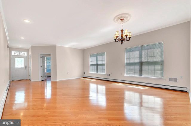 26 RAINFLOWER LA, West Windsor, NJ 08550