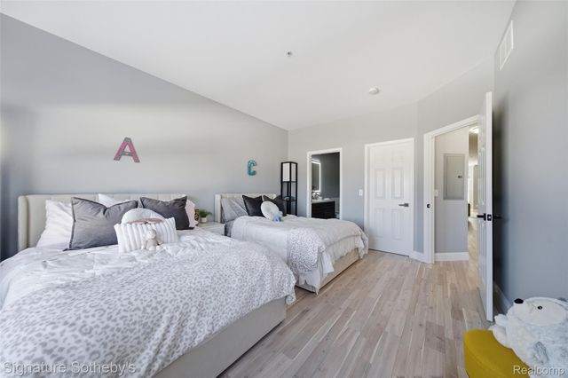 41614 Hamlet Lane 57, Novi, MI 48375