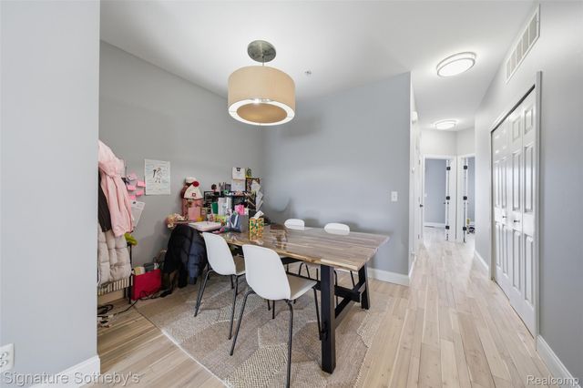 41614 Hamlet Lane 57, Novi, MI 48375