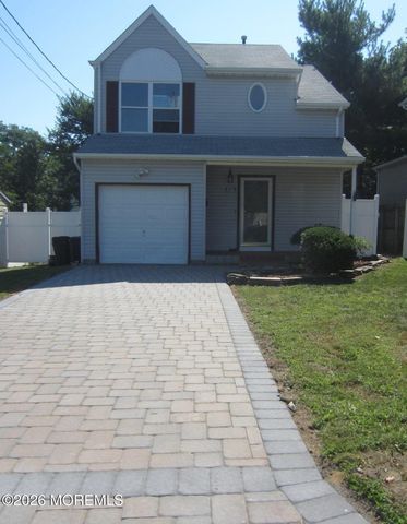 319 Church Street, Middletown, NJ 07718
