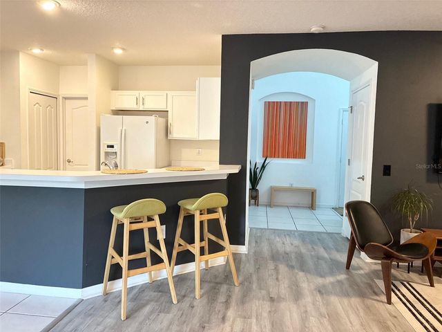 8026 CARRIAGE POINTE DRIVE, Gibsonton, FL 33534