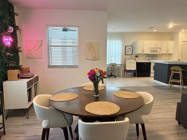 8026 CARRIAGE POINTE DRIVE, Gibsonton, FL 33534